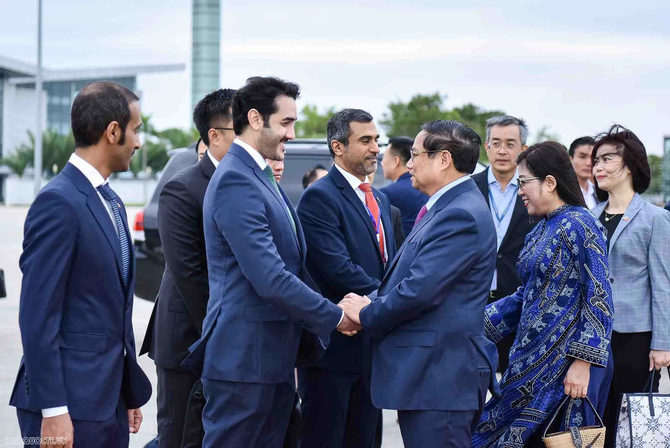 Thủ tướng Phạm Minh Chính và Phu nhân bắt đầu chuyến công tác tới UAE, Qatar và Saudi Arabia Thủ tướng Phạm Minh Chính và Phu nhân bắt đầu chuyến công tác tới UAE, Qatar và Saudi Arabia