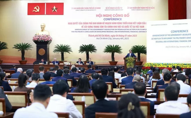 Vietnam will achieve successes in building and developing the regional and international financial centres: PM