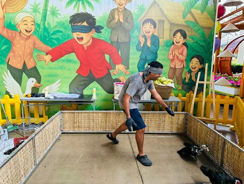 Suoi Tien Theme Park– An international cultural destination and the colorful southern fruit festival