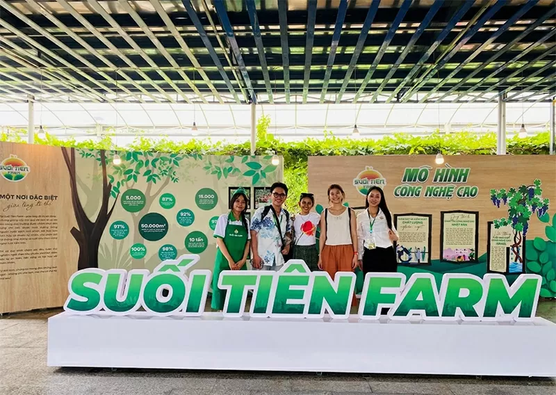 Suoi Tien Theme Park– An international cultural destination and the colorful southern fruit festival