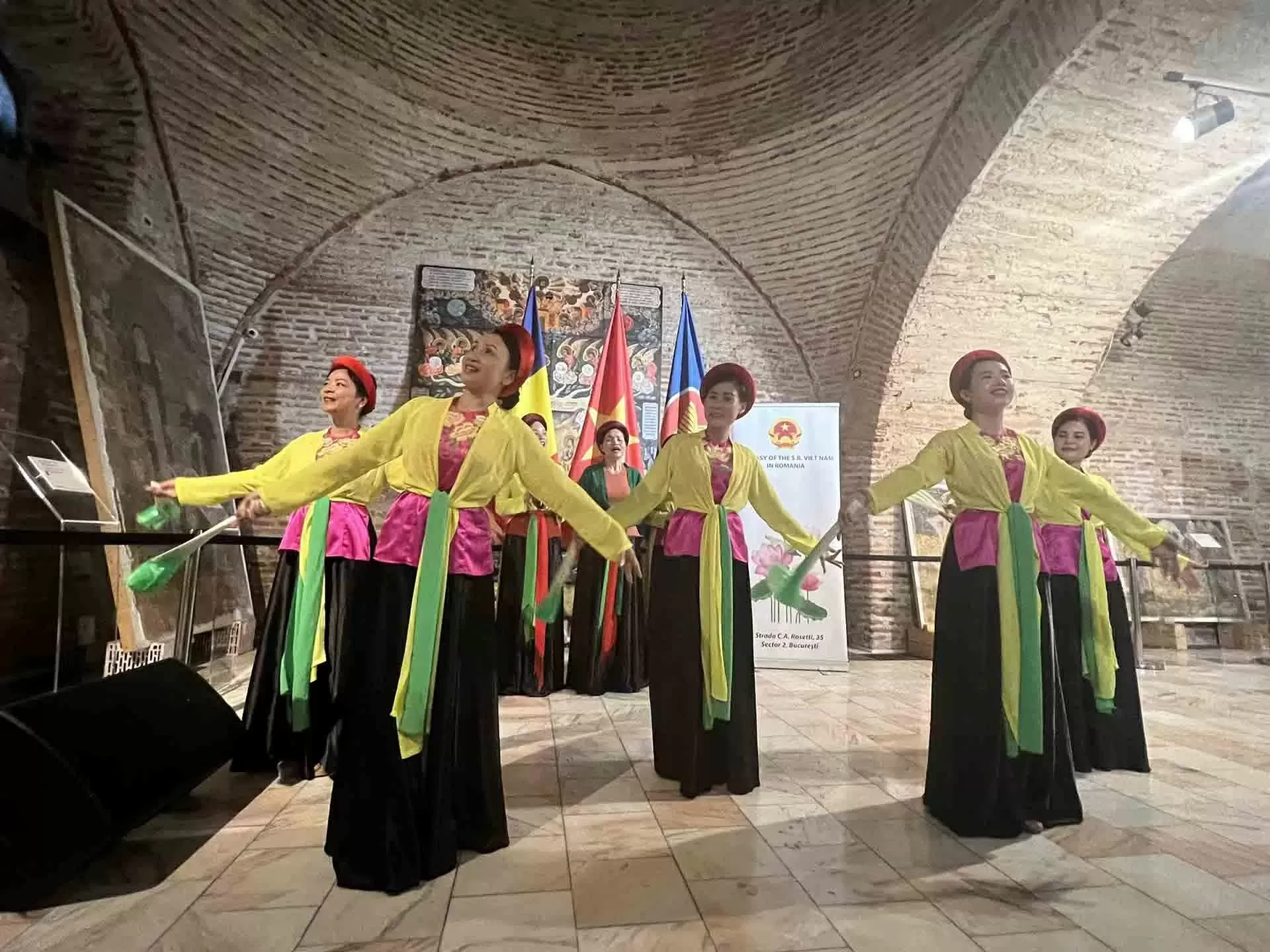 ‘A Glimpse of Vietnam’ in Mogosoaia, Romania