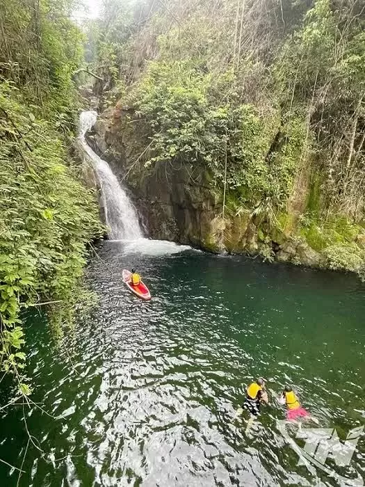 The allure of tourism on the Eastern slope of Tam Dao