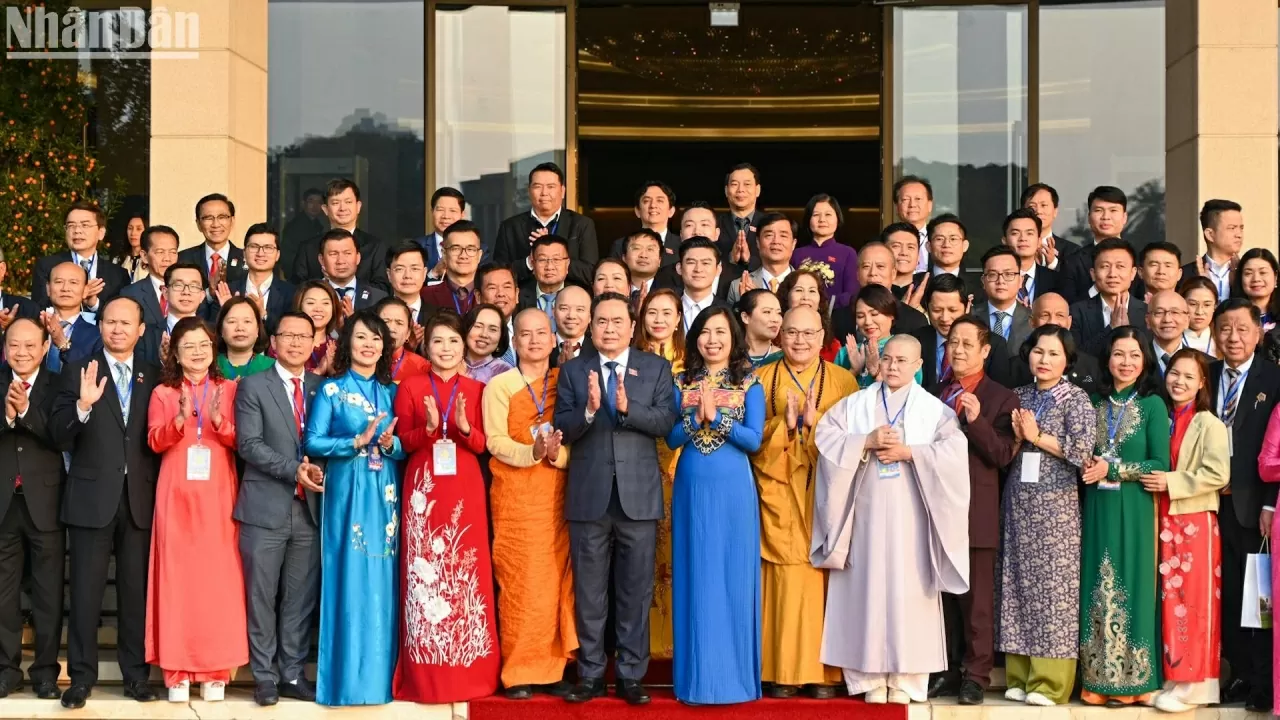 Vietnam's foreign affairs work actively contributes to the successful implementation of the nation's strategic goals Vietnam's foreign affairs work actively contributes to the successful implementation of the nation's strategic goals