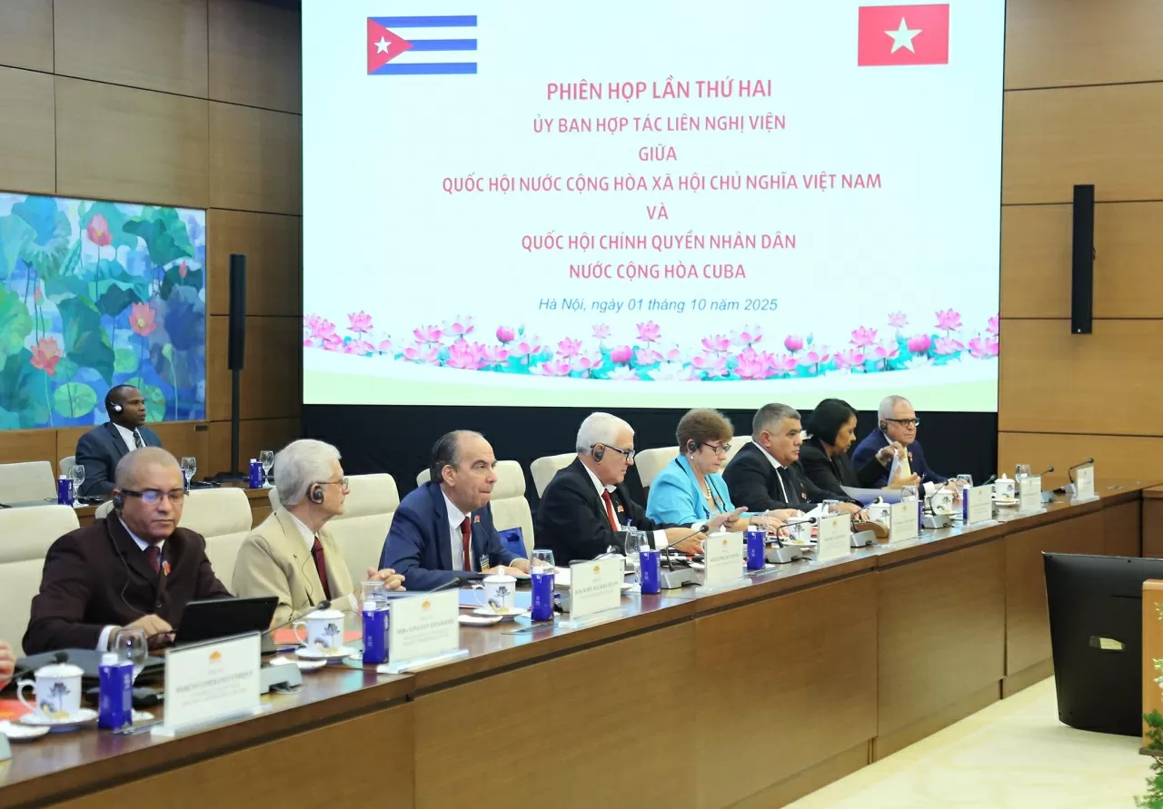 NA Chairman Tran Thanh Man and Cuban top legislator co-chair 2nd session of Vietnam-Cuba Inter-Parliamentary Cooperation Committee