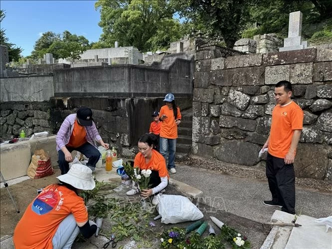 Vietnamese in Nagasaki pay tribute to Princess Ngoc Hoa, strengthening the bridge of friendship