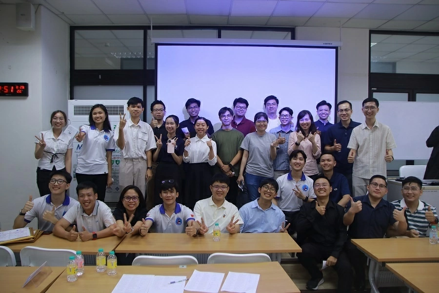 Vietnamese students in Thailand aim for a new journey Vietnamese students in Thailand aim for a new journey