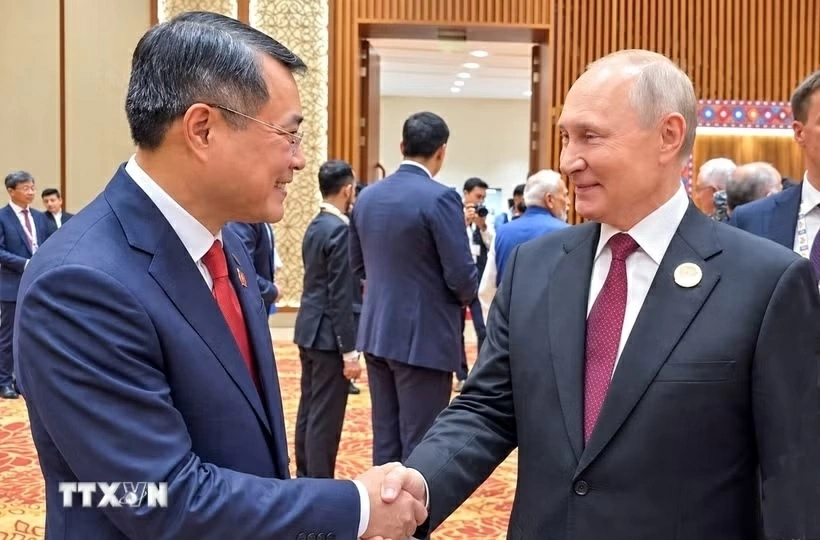 Prime Minister Le Minh Hung meets leaders of countries, int’l organisations on occasion of 18th BRICS Summit