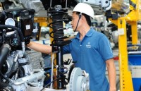 Công nghiệp ô tô Việt Nam: Cần thêm những “cú” lội ngược dòng!