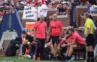 Man Utd chọn Zidane thay thế Mourinho