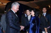 Chủ tịch Cuba bắt đầu thăm chính thức Việt Nam