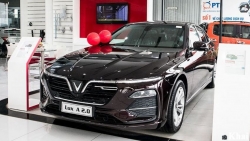 Giá xe VinFast Lux A2.0 mới nhất tháng 11/2020: Hỗ trợ 50% lệ phí trước bạ