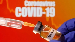 CDC Mỹ phê chuẩn tiêm liều vaccine ngừa Covid-19 bổ sung cho người suy giảm miễn dịch