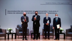 Venezuela: Chính phủ và phe đối lập ký biên bản ghi nhớ khởi động tiến trình đàm phán