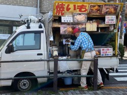 Những người bán hàng rong ở Nhật Bản góp phần bảo tồn nét văn hóa đang bị mai một