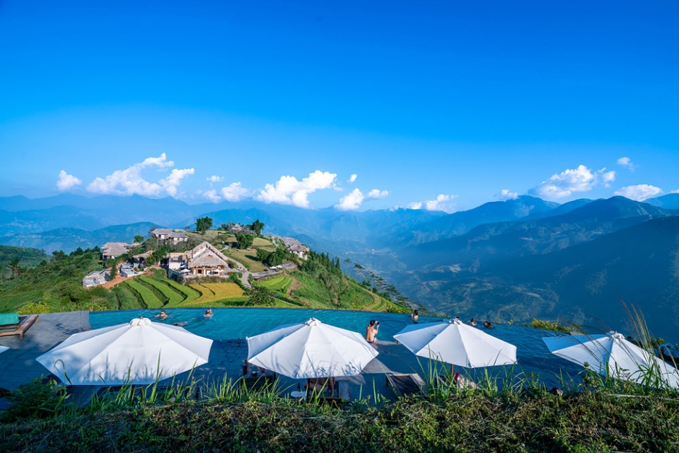 vietnams hoang lien son mountain range listed among best trips for 2019