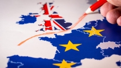 Lại vấp bất đồng hậu Brexit, EU cảnh báo Anh 'hết sức thận trọng'