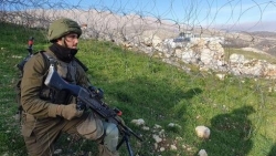Tình hình Syria: Israel khai hỏa ở miền Nam, liên quân do Mỹ dẫn đầu 'dội' đạn xuống Đông Bắc