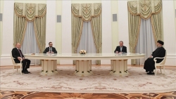 Tổng thống Iran tuyên bố không có giới hạn trong phát triển quan hệ với Nga