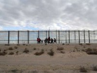 ​Bộ Quốc phòng Mỹ: 1 tỷ USD đã được chuyển để xây tường biên giới