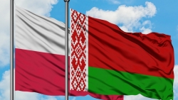 Căng thẳng mới nhất: Belarus trục xuất nhà ngoại giao Ba Lan, Warsaw không để yên
