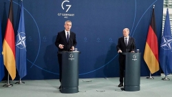 Đức tuyên bố NATO không can dự xung đột Ukraine, Tổng thống Nam Phi chỉ trích liên minh quân sự