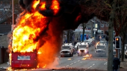 Bạo động Bắc Ireland: Mỹ kêu gọi bình tĩnh, EU lên án mạnh mẽ