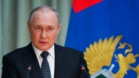 Tổng thống Putin nói về sự đoàn kết, cư dân vùng Zaporizhzhia được 'nhận quà' nhân Ngày nước Nga