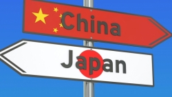 Trung Quốc 'nhắc nhẹ' Nhật Bản: Thận trọng!