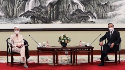 Thứ trưởng Ngoại giao Mỹ thăm Trung Quốc: Đề cập Biển Đông, nguồn gốc Covid-19, Bắc Kinh ra 3 yêu cầu