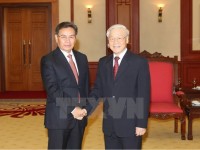 Tổng Bí thư tiếp Chủ tịch Mặt trận Lào Xây dựng đất nước