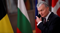 Mặc Trung Quốc nổi giận, Tổng thống Lithuania phản bác cứng rắn