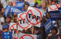 TPP đang làm khó bà Clinton