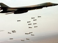 Syria: ​Liên minh do Mỹ dẫn đầu sử dụng bom chùm trong các cuộc không kích