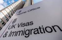 Anh nới lỏng quy định cấp thị thực cho người nhập cư trong ngành y tế