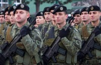​EU cảnh báo nghiêm khắc Serbia và Kosovo về căng thẳng song phương