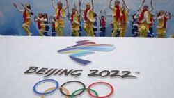 Thế vận hội Bắc Kinh 2022: Sau 'phát súng' của Mỹ, Ủy ban Olympic Quốc tế nói tôn trọng, Australia tiếp bước, Pháp tham vấn EU