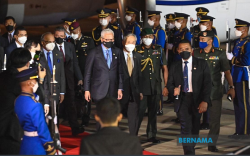 Thủ tướng Malaysia đến Bangkok, bàn mở cửa lại biên giới