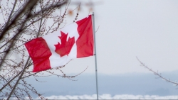 Canada khuyến cáo công dân rời khỏi Nga, Thủ tướng Justin Trudeau công du châu Âu