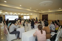 Ghi nhận vai trò của phụ nữ thu gom phế liệu trong chuỗi giá trị quản lý chất thải