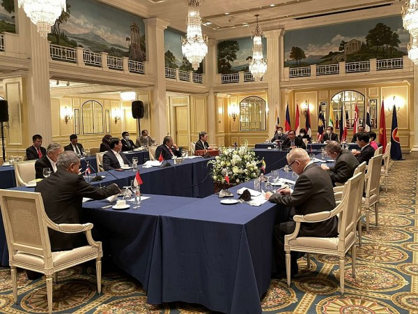 Bộ trưởng Ngoại giao các nước ASEAN họp rà soát và hoàn tất công tác chuẩn bị cho Hội nghị Cấp cao đặc biệt ASEAN-Hoa Kỳ