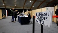 Pháp 'nóng' cuộc đua bầu cử Quốc hội vòng hai