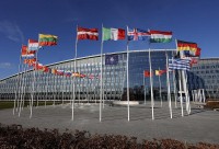 Ngẫm về 2% GDP chi tiêu cho quốc phòng của NATO