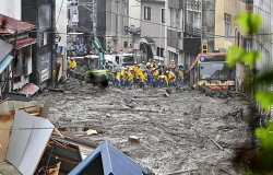 Vụ lở đất ở Nhật Bản: Lực lượng cứu hộ khẩn trương tìm kiếm người mất tích
