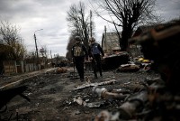 Tình hình Ukraine: Mỹ 'chốt' viện trợ 12 tỷ USD, Italy không công nhận trưng cầu dân ý của Nga, Liên hợp quốc cảnh báo...