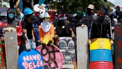 Biểu tình phản đối chính sách thuế, ít nhất 10 người thiệt mạng tại Colombia