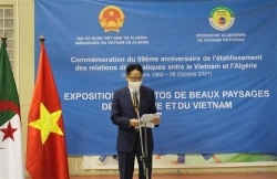 Triển lãm ảnh về vẻ đẹp danh thắng Việt Nam và Algeria