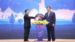 Thủ tướng Phạm Minh Chính và Thủ tướng Phankham Viphavanh đồng chủ trì Lễ phát động Năm Đoàn kết Hữu nghị Việt Nam-Lào, Lào-Việt Nam 2022
