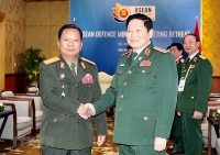 Bộ trưởng Bộ Quốc phòng Việt Nam gặp song phương Bộ trưởng Bộ Quốc phòng Lào và Australia