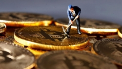 Bitcoin - đã đến thời tỏa sáng hay còn hoài nghi sâu sắc?
