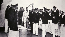 Cuộc gặp gỡ đầu tiên giữa Chủ tịch Hồ Chí Minh với D’Argenlieu trên vịnh Hạ Long